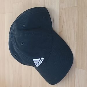 adidas Originals Strapback Relaxed Adjustable Cap Dark Vine Leaf Green